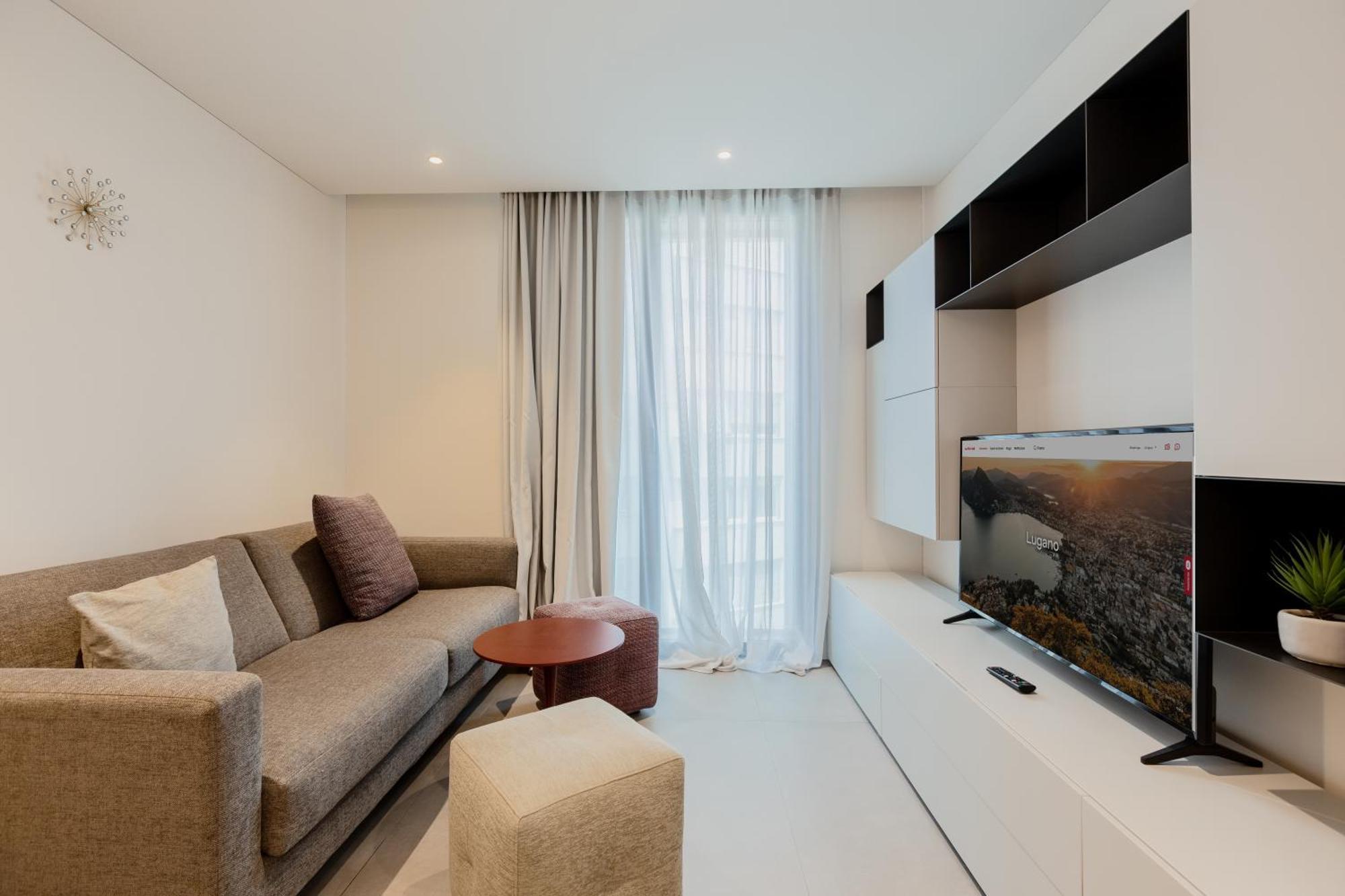 Crystal Palace 1 Massagno Экстерьер фото