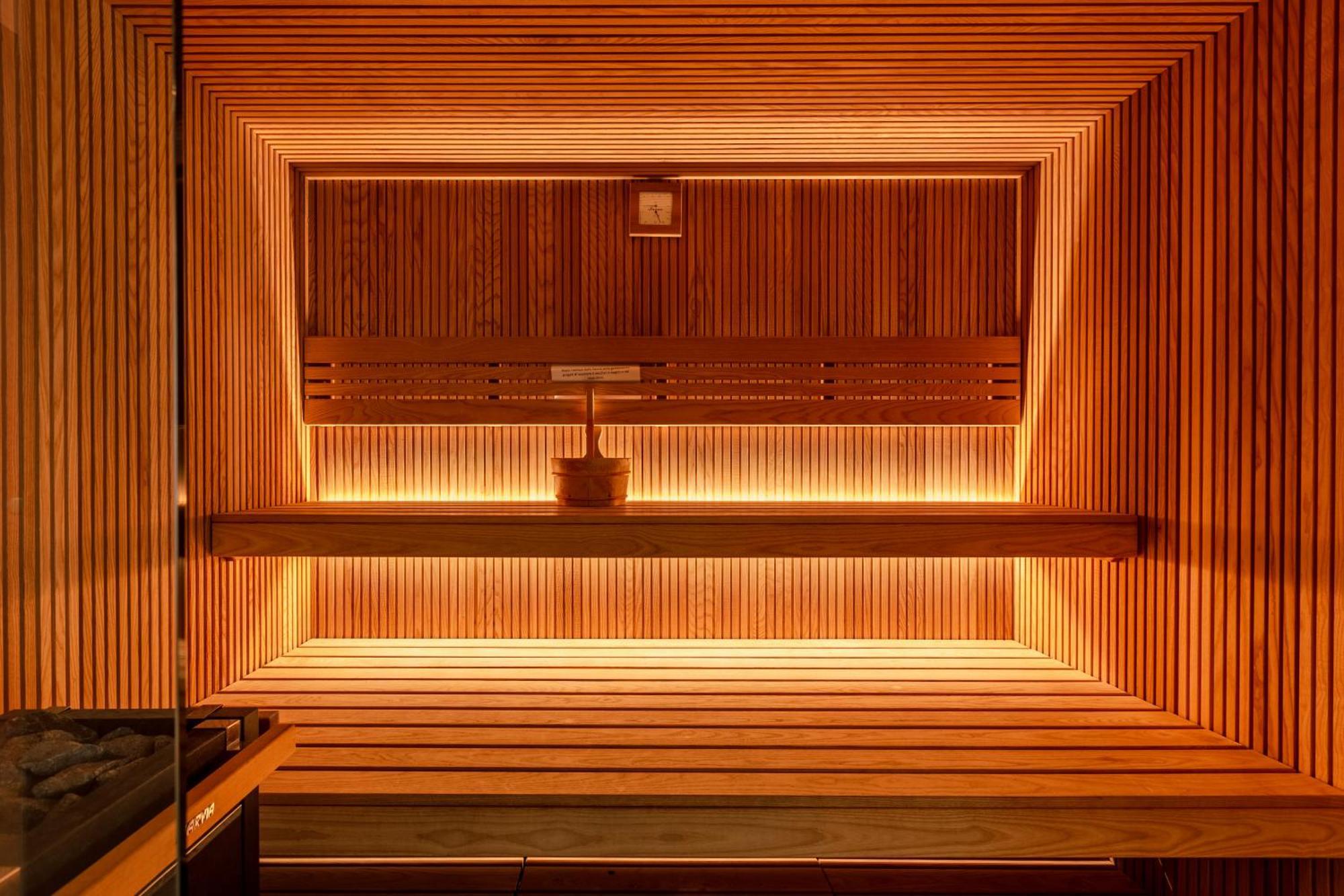 Crystal Palace 1 Massagno Экстерьер фото